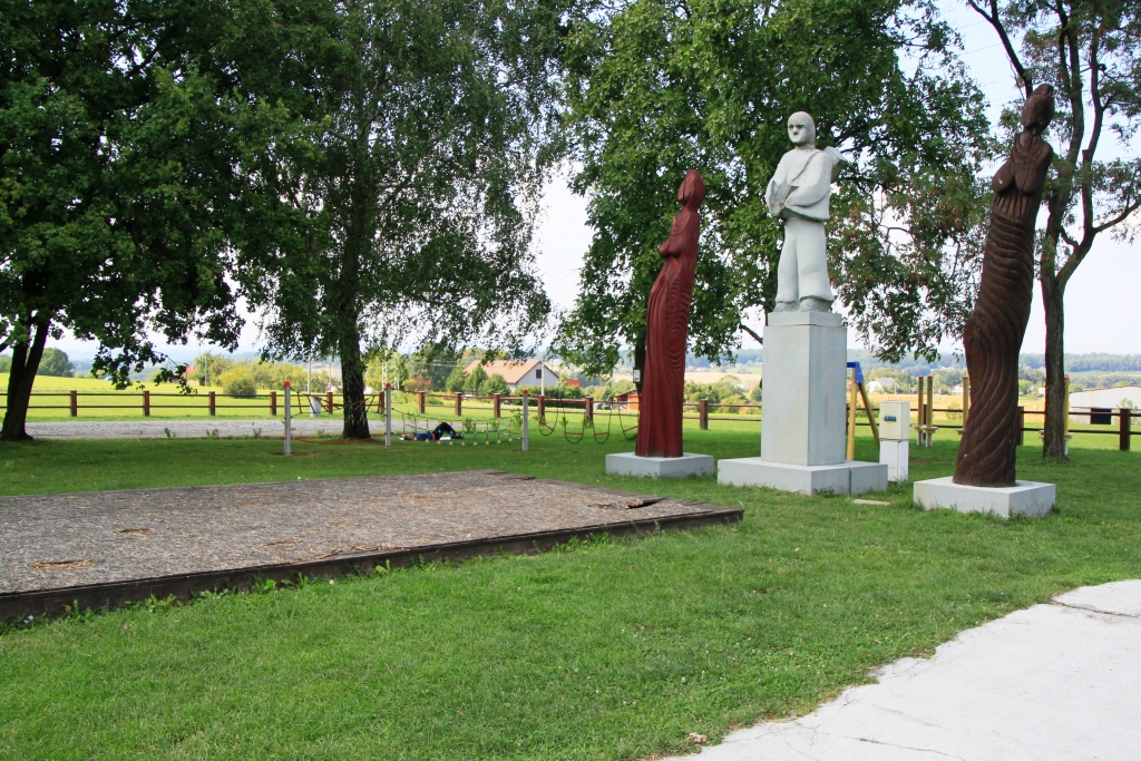 BEZRU�OVA VYHL�DKA V SEDLI�TI