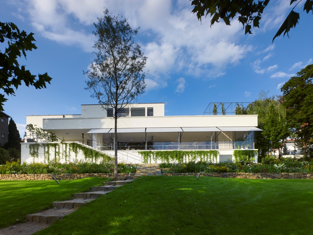 VILA TUGENDHAT V BRN (UNESCO)